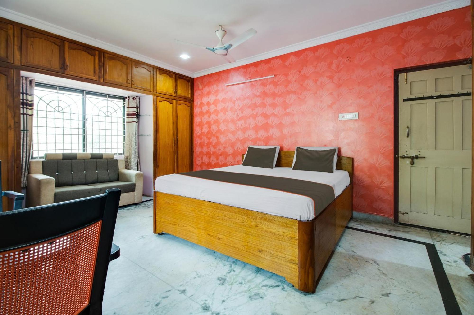 Collection O Palm Exotica Hotel วิสาขปัตนัม ภายนอก รูปภาพ