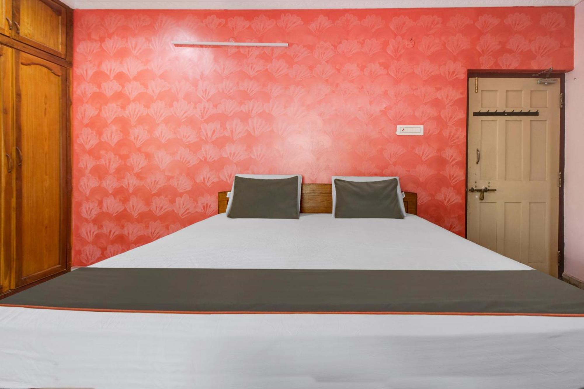 Collection O Palm Exotica Hotel วิสาขปัตนัม ภายนอก รูปภาพ